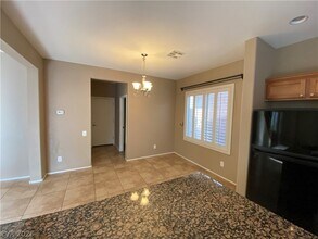 2613 Le Pontet Terrace in Henderson, NV - Building Photo - Building Photo
