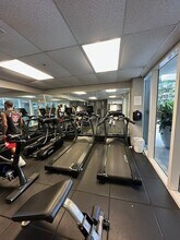 170 SE 14th St, Unit PH08 in Miami, FL - Building Photo - Building Photo
