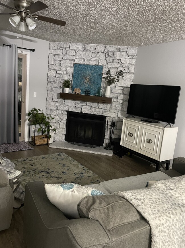 property at 3606 S Depew St