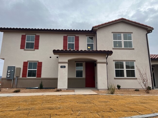 property at 5562 S Carnelian Pkwy