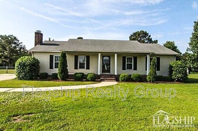 2238 Kay Rd in Greenville, NC - Building Photo - Building Photo