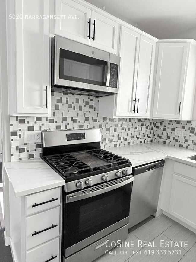 5020 Narragansett Ave in San Diego, CA - Building Photo - Building Photo