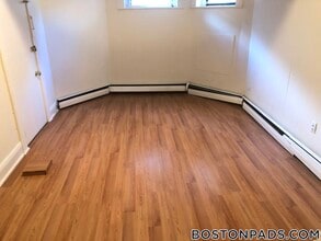 1135 Commonwealth Ave, Unit 6 in Boston, MA - Building Photo - Building Photo