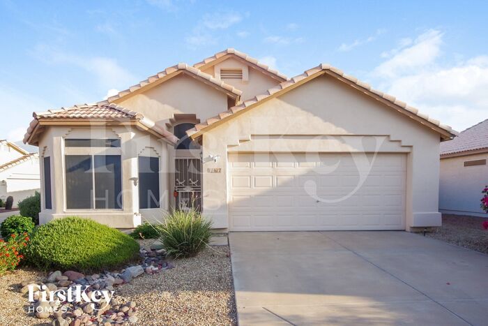 11617 W Buck Mountain Ct in Surprise, AZ - Building Photo