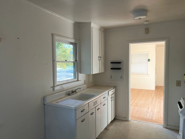 property at 533-535 G St