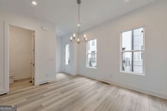 517 Motivation Cir NW, Unit 218 in Atlanta, GA - Building Photo - Building Photo