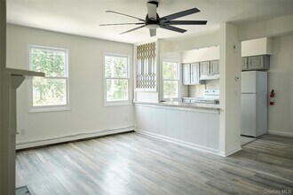 95 Liberty St, Unit 2 in Newburgh, NY - Building Photo - Building Photo