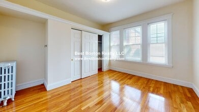 202 Baker St in Boston, MA - Building Photo - Building Photo