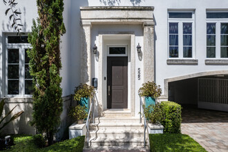 Anastasia Coral Gables in Coral Gables, FL - Building Photo - Building Photo