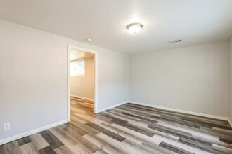 2910 Orchard Cir in Ogden, UT - Foto de edificio - Building Photo