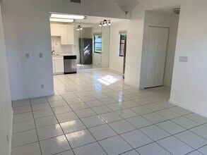 4958 Alder Dr in West Palm Beach, FL - Building Photo - Building Photo