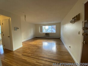 84 Gardner St in Boston, MA - Building Photo - Building Photo