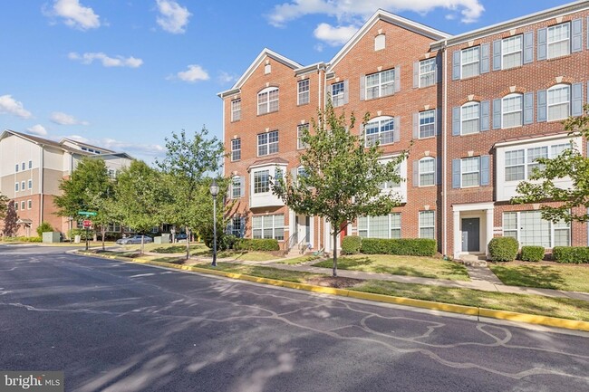 15262 Torbay Way, Unit 2