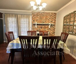 1027 Alamosa St in Carlsbad, NM - Building Photo - Building Photo