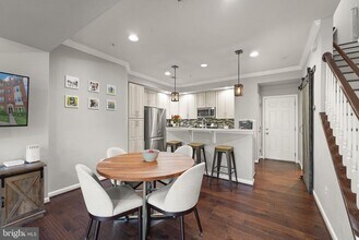 43846 Artsmith Terrace in Ashburn, VA - Building Photo - Building Photo