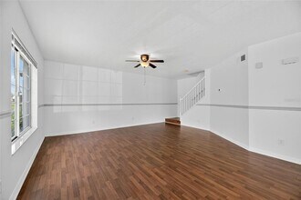 10737 Keys Gate Dr in Riverview, FL - Building Photo - Building Photo
