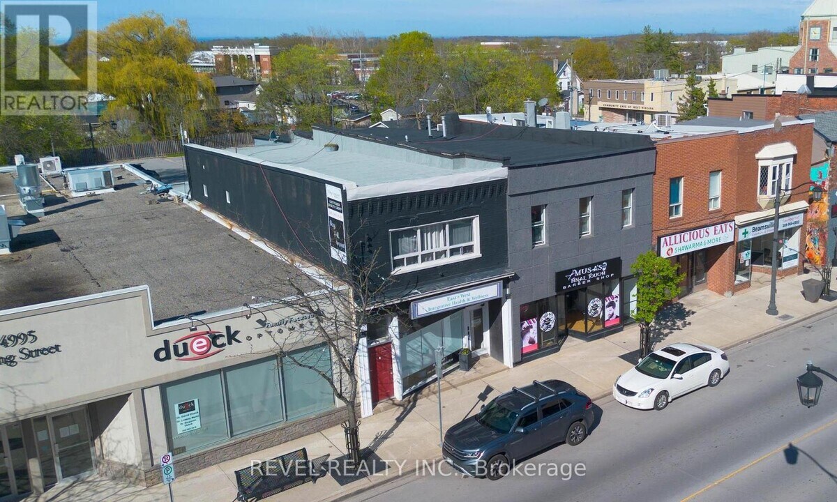 4993-4993 King St in Lincoln, ON - Building Photo