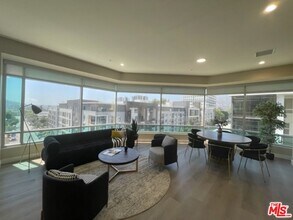 520 N Central Ave-Unit -PH806 in Glendale, CA - Building Photo - Building Photo