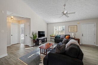 7807 Winding Ash Terrace in Chesterfield, VA - Building Photo - Building Photo