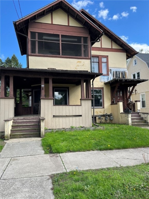 property at 523 W 1st St