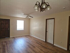 3884 Osprey Cir in St. Augustine, FL - Building Photo
