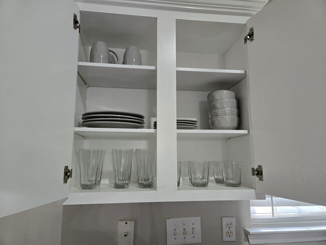 12140 Old Willow Rd in Charlotte, NC - Building Photo - Building Photo