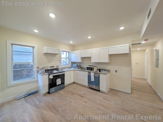 property at 5-7 Lowell Cir