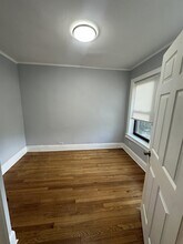 7331 N Honore St, Unit 2A in Chicago, IL - Building Photo - Building Photo