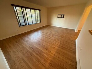 26264 Greythorne Trail in Farmington Hills, MI - Building Photo - Building Photo