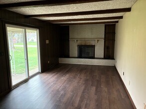 3603 Brierwood Dr in Erie, PA - Building Photo - Building Photo