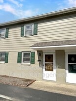 2 Arwin Dr in Hummelstown, PA - Building Photo