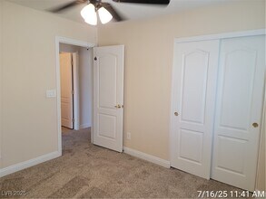 1152 Harts Bluff Pl in Henderson, NV - Foto de edificio - Building Photo
