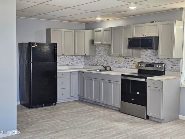 38 Main St in Ravena, NY - Building Photo - Building Photo