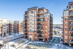 1095 Yves-Blais St in Terrebonne, QC - Building Photo