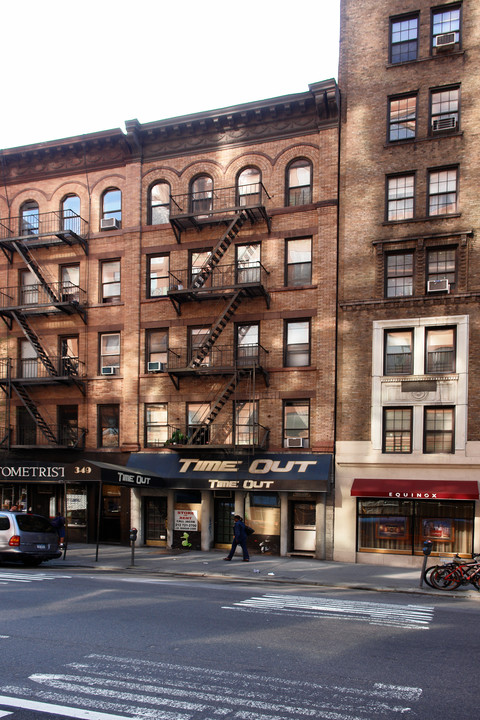 349 Amsterdam Ave in New York, NY - Foto de edificio