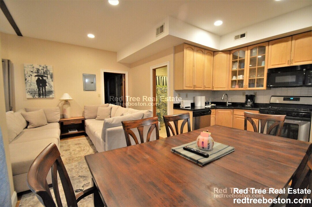 1031 Tremont St in Boston, MA - Foto de edificio