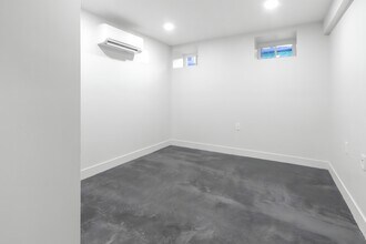 680 Hart St in Brooklyn, NY - Building Photo - Building Photo