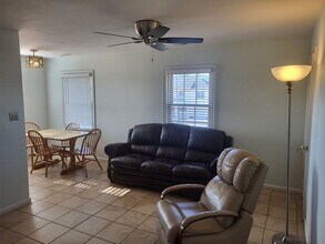 401 Arctic Ave in Virginia Beach, VA - Building Photo - Building Photo