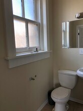 524 23rd St, Unit E in Galveston, TX - Building Photo - Building Photo