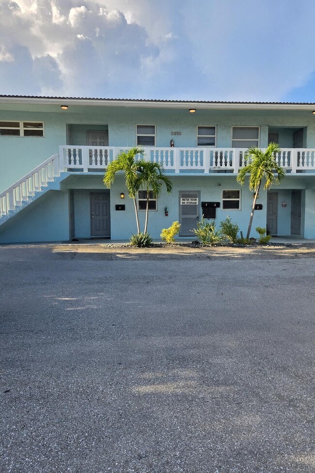 property at 1001 SE 3rd St