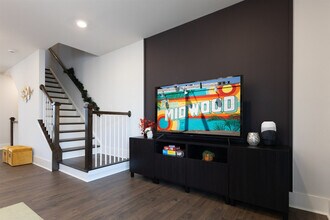 1122 N Alexander St in Charlotte, NC - Building Photo - Building Photo