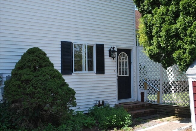 property at 25 Hathorn Rd