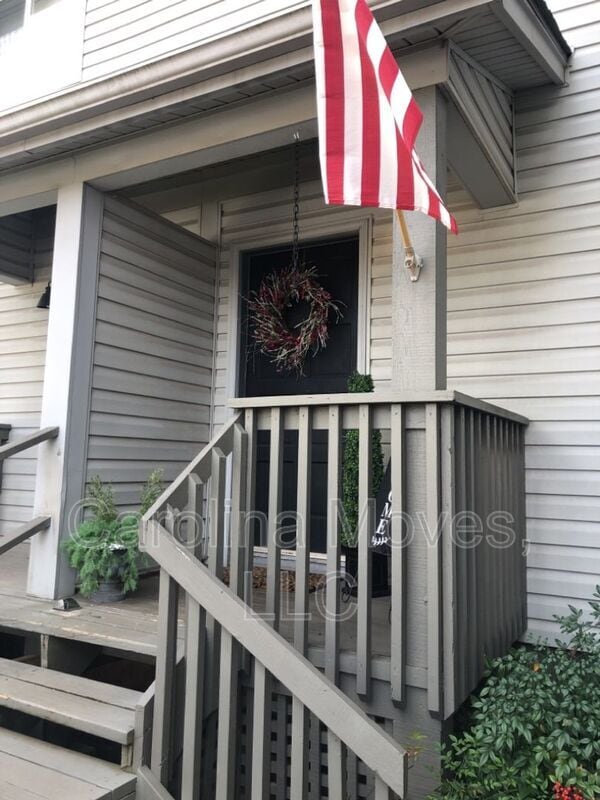 805 Stallings Rd