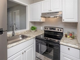 Playa Blanca in Milton, FL - Building Photo