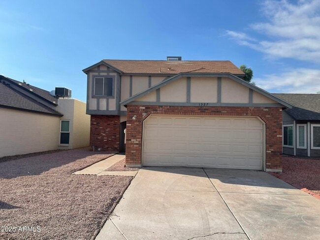 property at 1327 W Straford Dr
