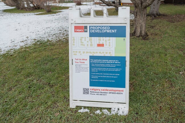 4604 80 St NW in Calgary, AB - Building Photo - Building Photo