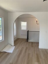 1211 W 40th Pl in Los Angeles, CA - Building Photo - Building Photo