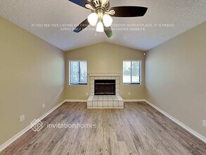 20209 Macon Pkwy in Orlando, FL - Foto de edificio - Building Photo