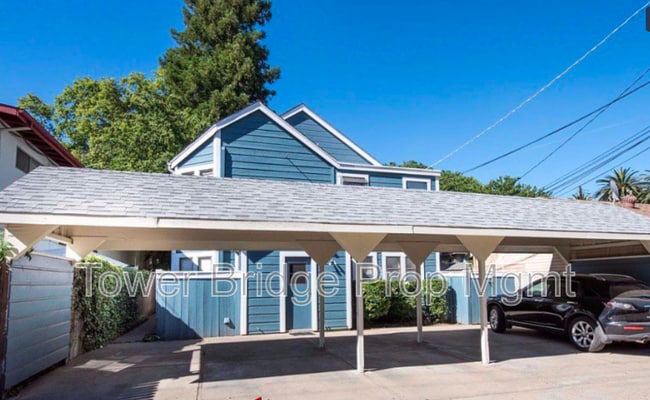 2410 G St in Sacramento, CA - Building Photo - Building Photo