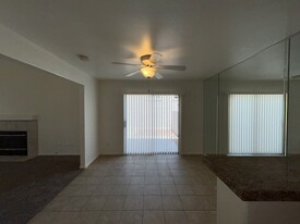 504 Walnut Port Pl in Henderson, NV - Building Photo - Building Photo